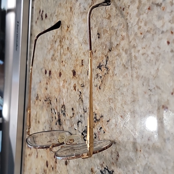 Rx frames - Picture 5 of 7